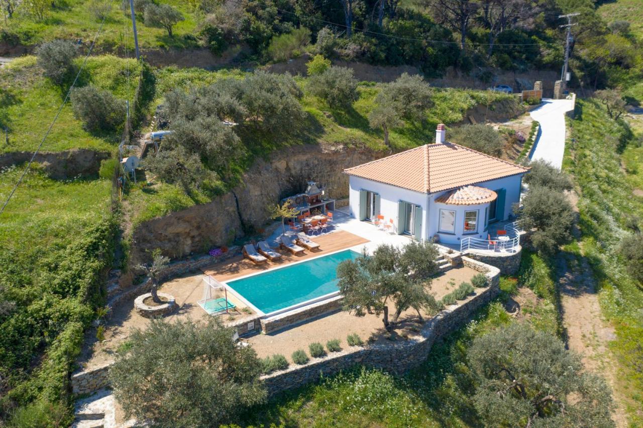 Avgi Villa Glossa Buitenkant foto