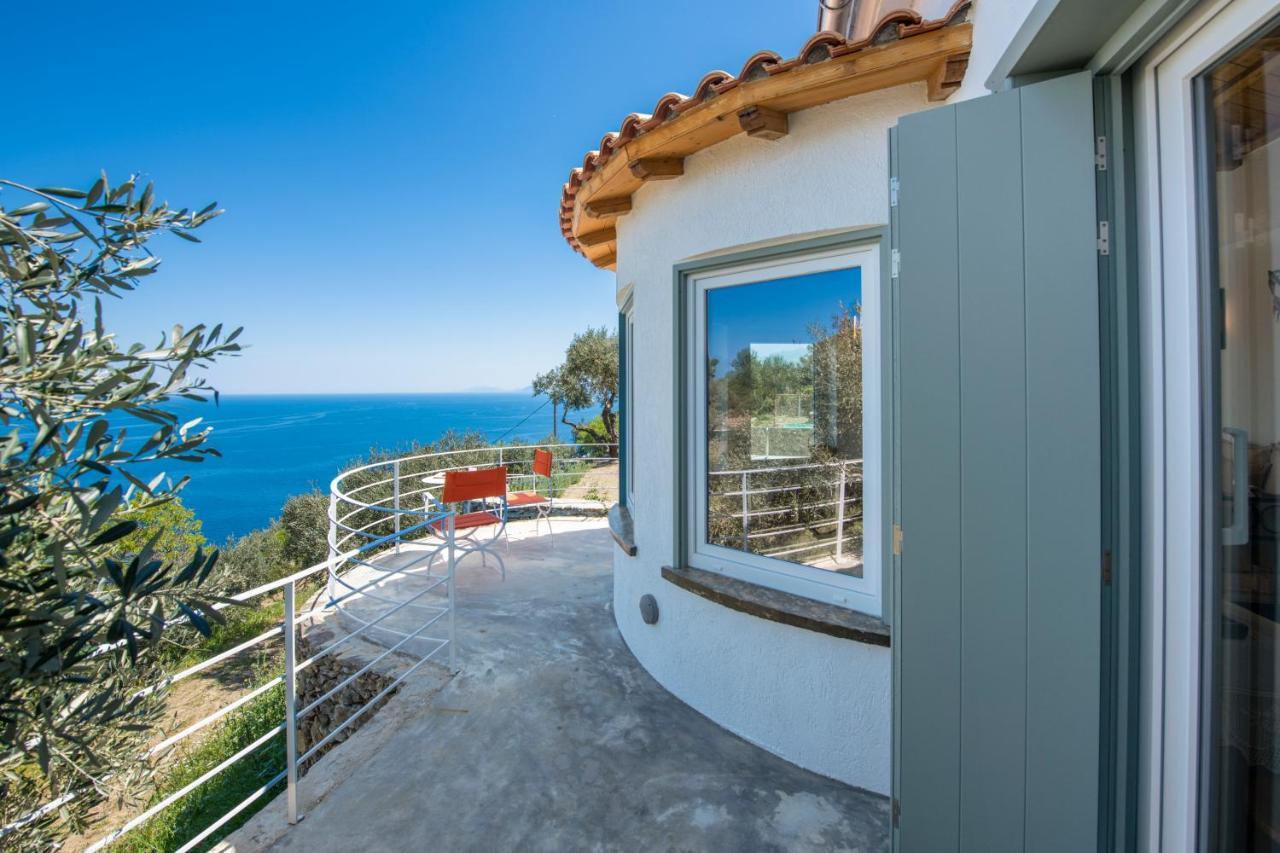 Avgi Villa Glossa Buitenkant foto