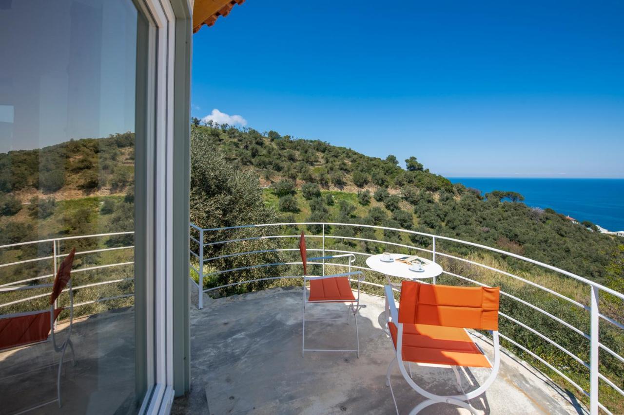 Avgi Villa Glossa Buitenkant foto