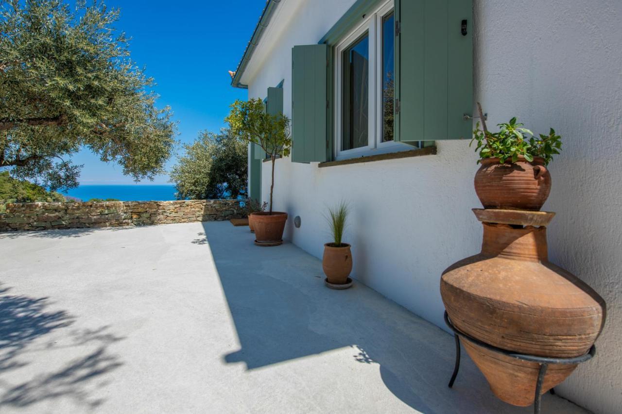 Avgi Villa Glossa Buitenkant foto