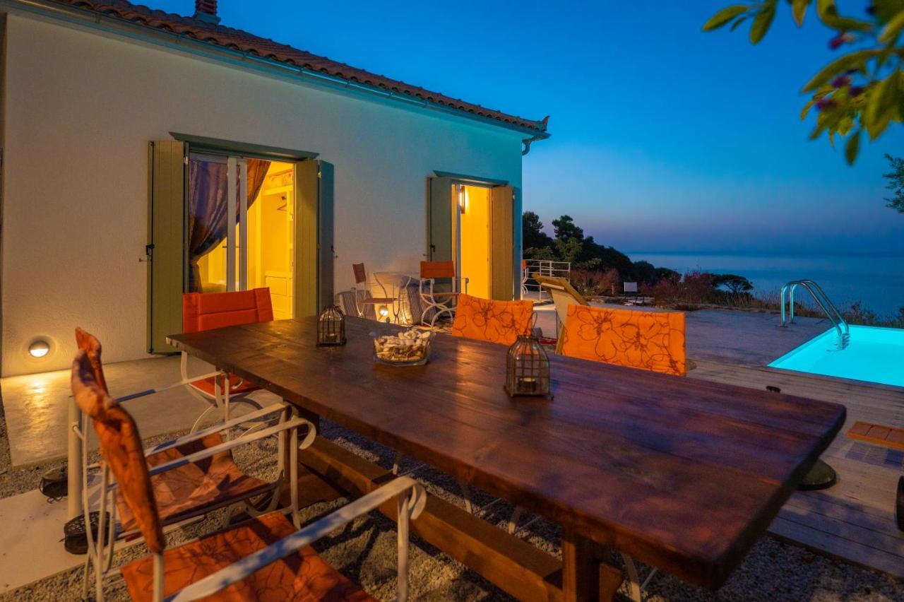 Avgi Villa Glossa Buitenkant foto