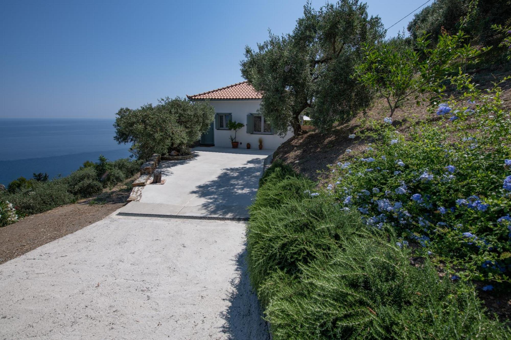 Avgi Villa Glossa Buitenkant foto